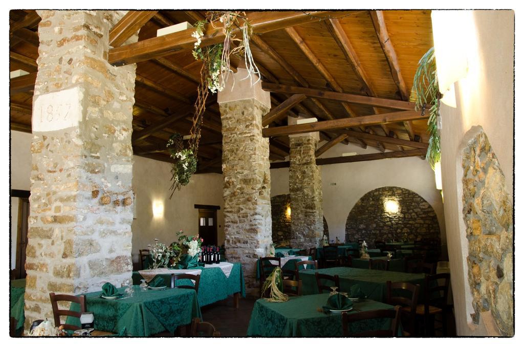 Agriturismo Sant'Agata Piana Degli Albanesi Exteriér fotografie