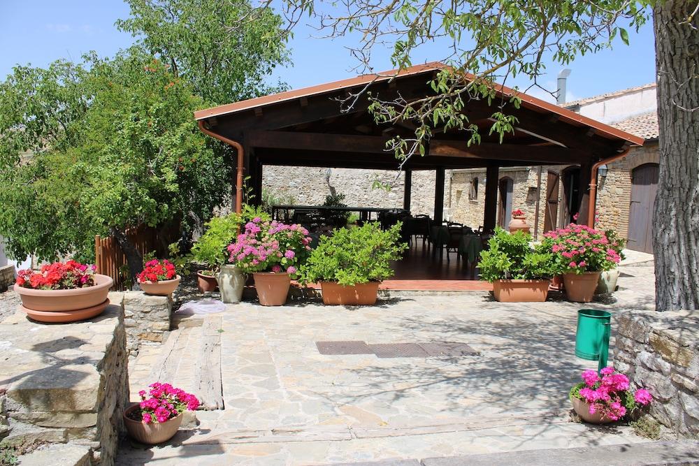 Agriturismo Sant'Agata Piana Degli Albanesi Exteriér fotografie