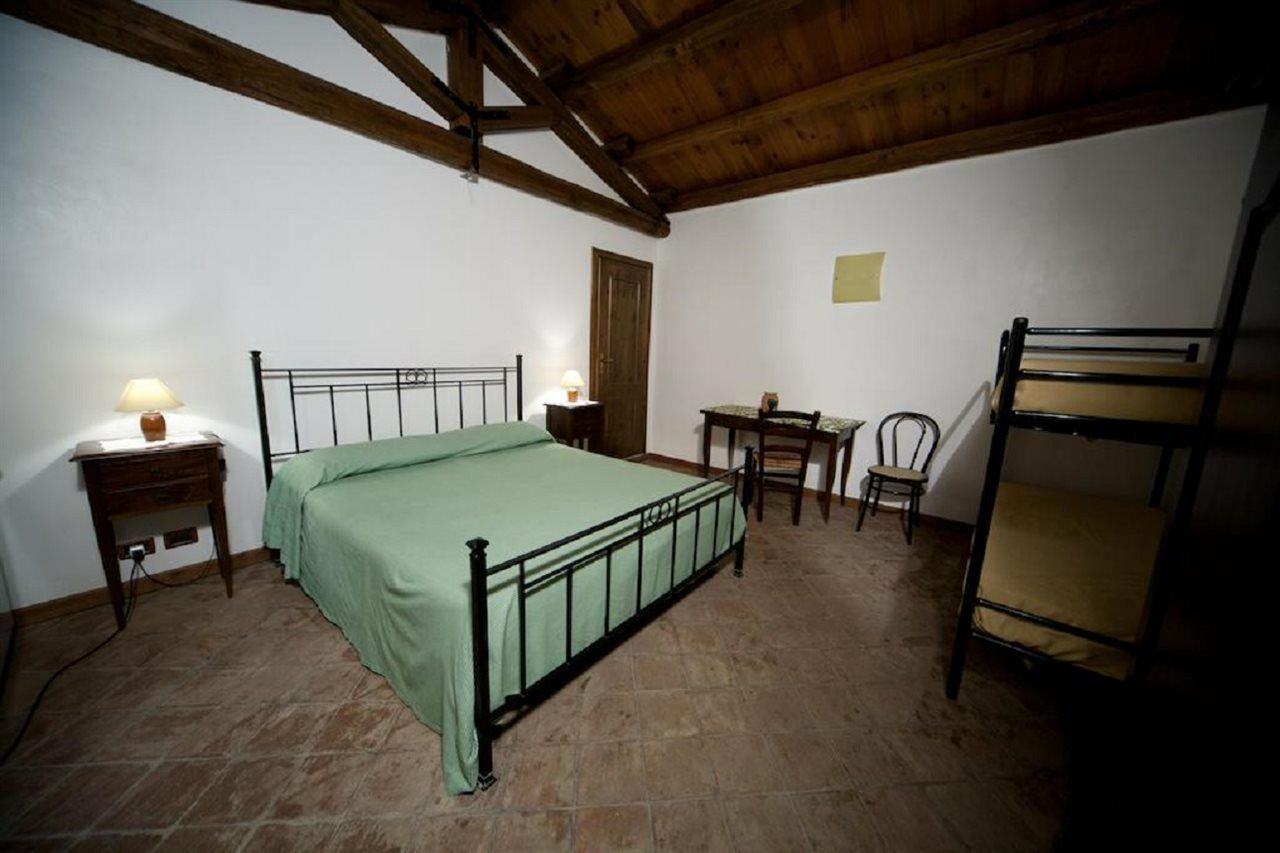 Agriturismo Sant'Agata Piana Degli Albanesi Exteriér fotografie